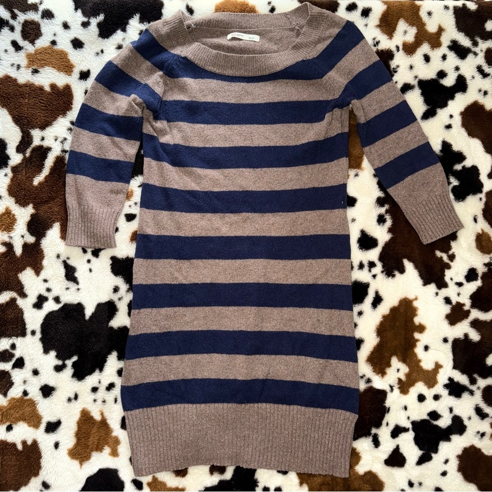 Old Navy Cozy Knit Dress in Tan and Navy